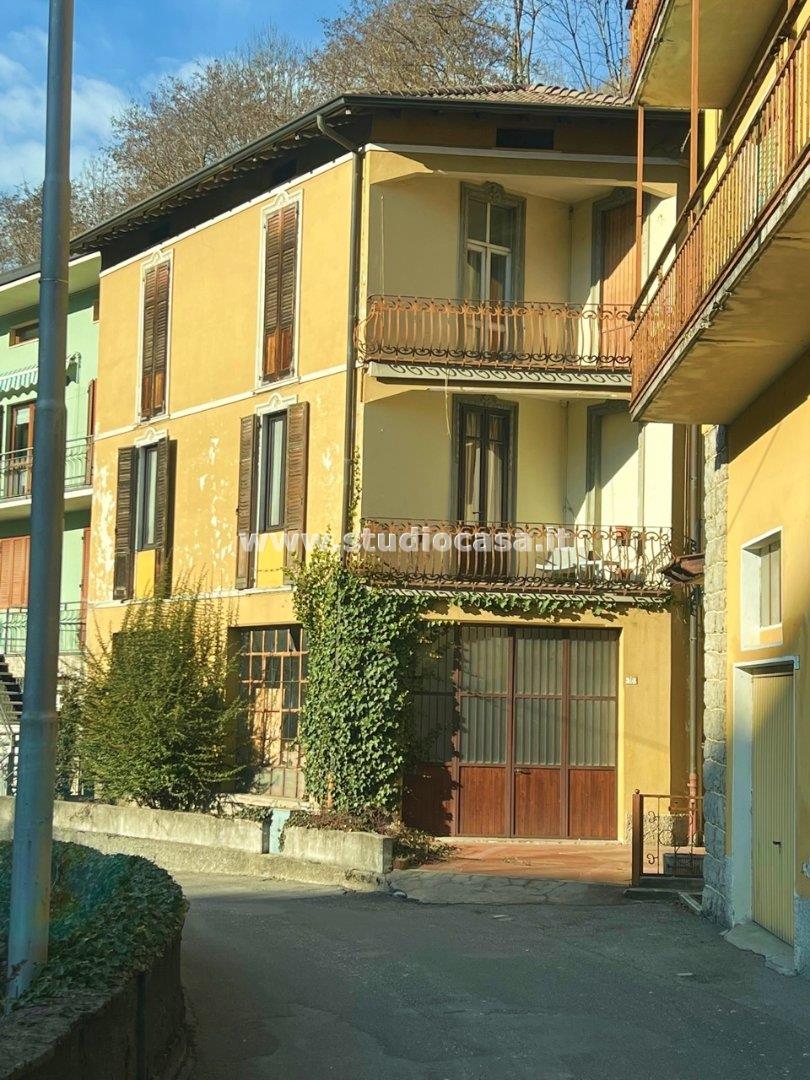 Casa Bifamiliare in vendita a Ponte Nossa