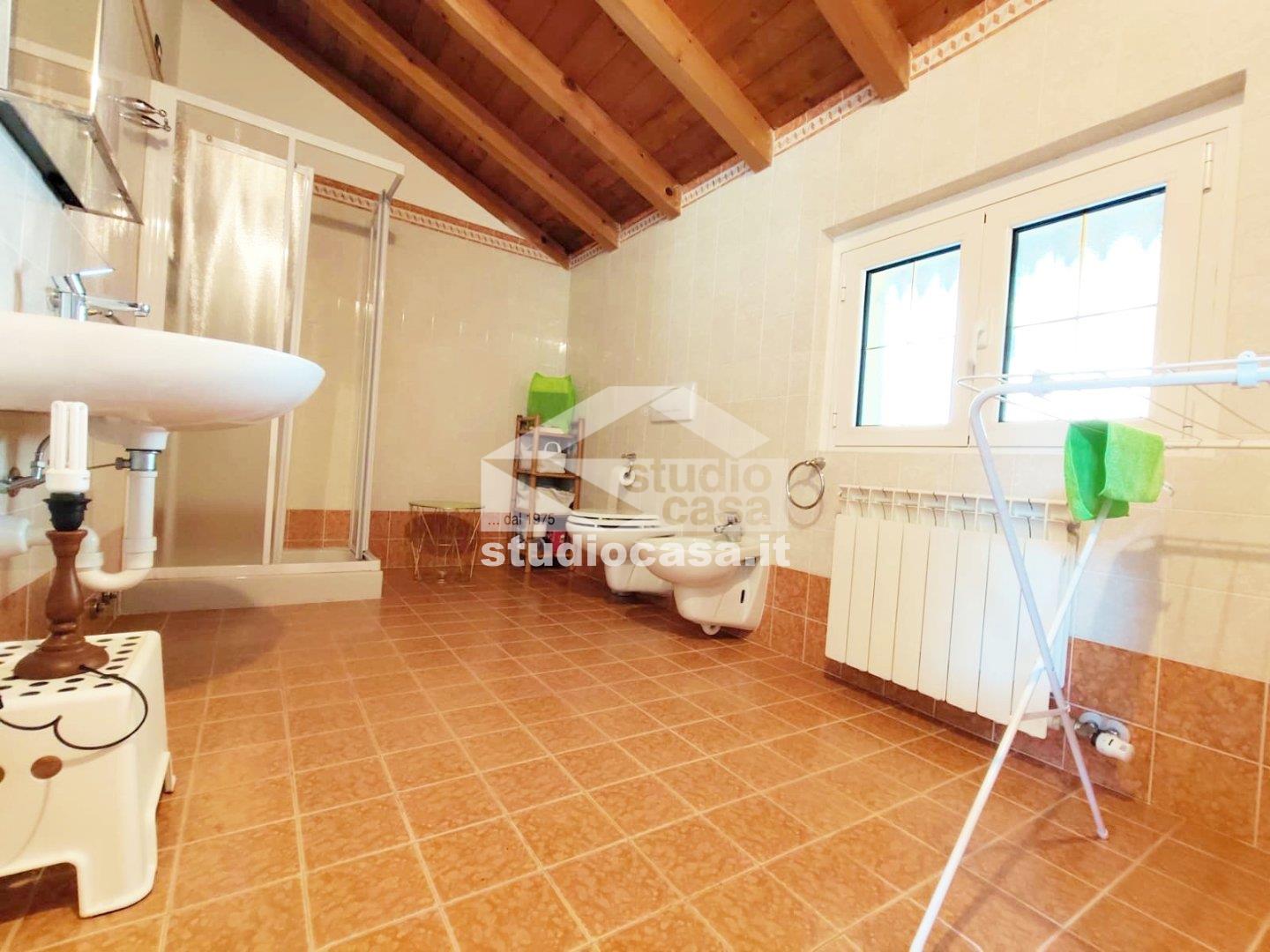 Appartamento in vendita a Ponte Nossa