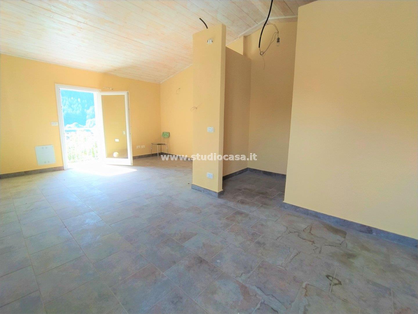 Appartamento in vendita a Rovetta