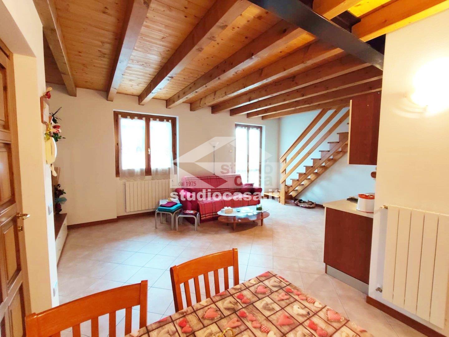 Appartamento in vendita a Premolo