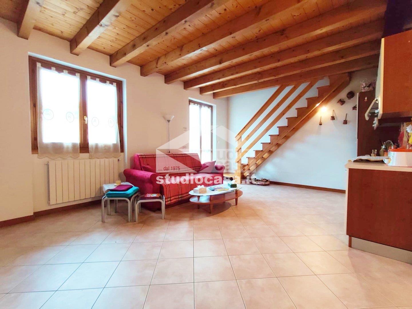 Appartamento in vendita a Premolo