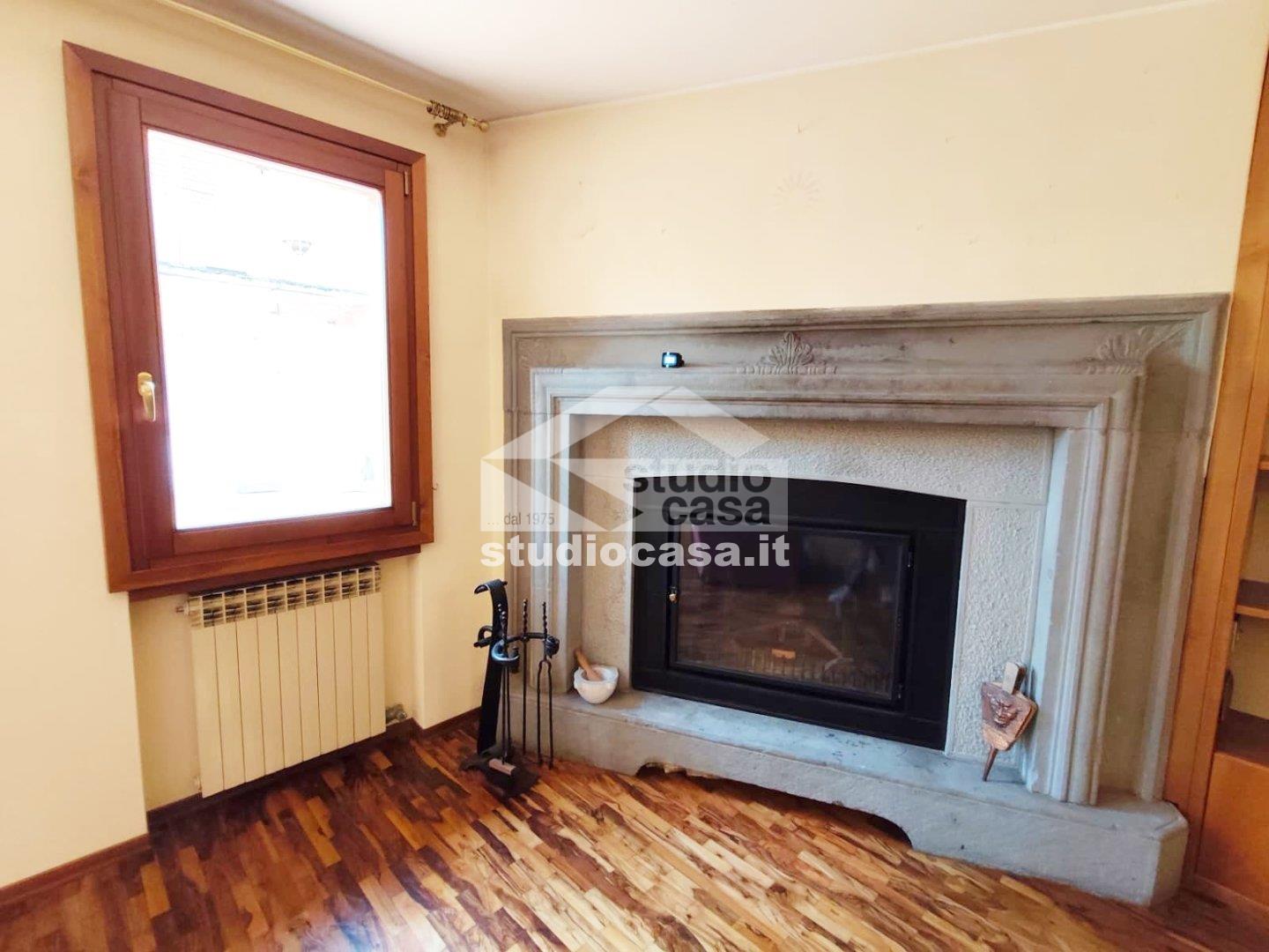 Casa Unifamiliare in vendita a Clusone