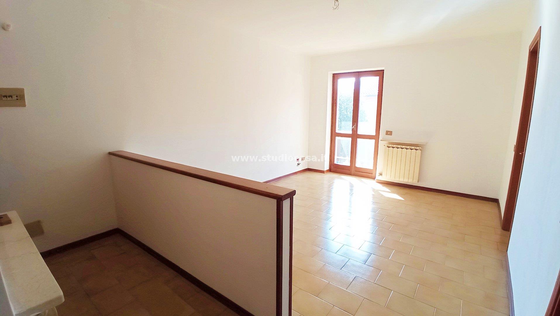 Appartamento in vendita a Rovetta