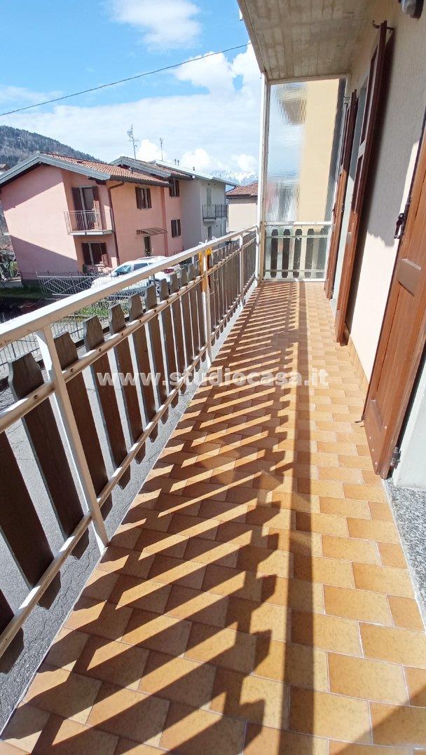 Appartamento in vendita a Rovetta