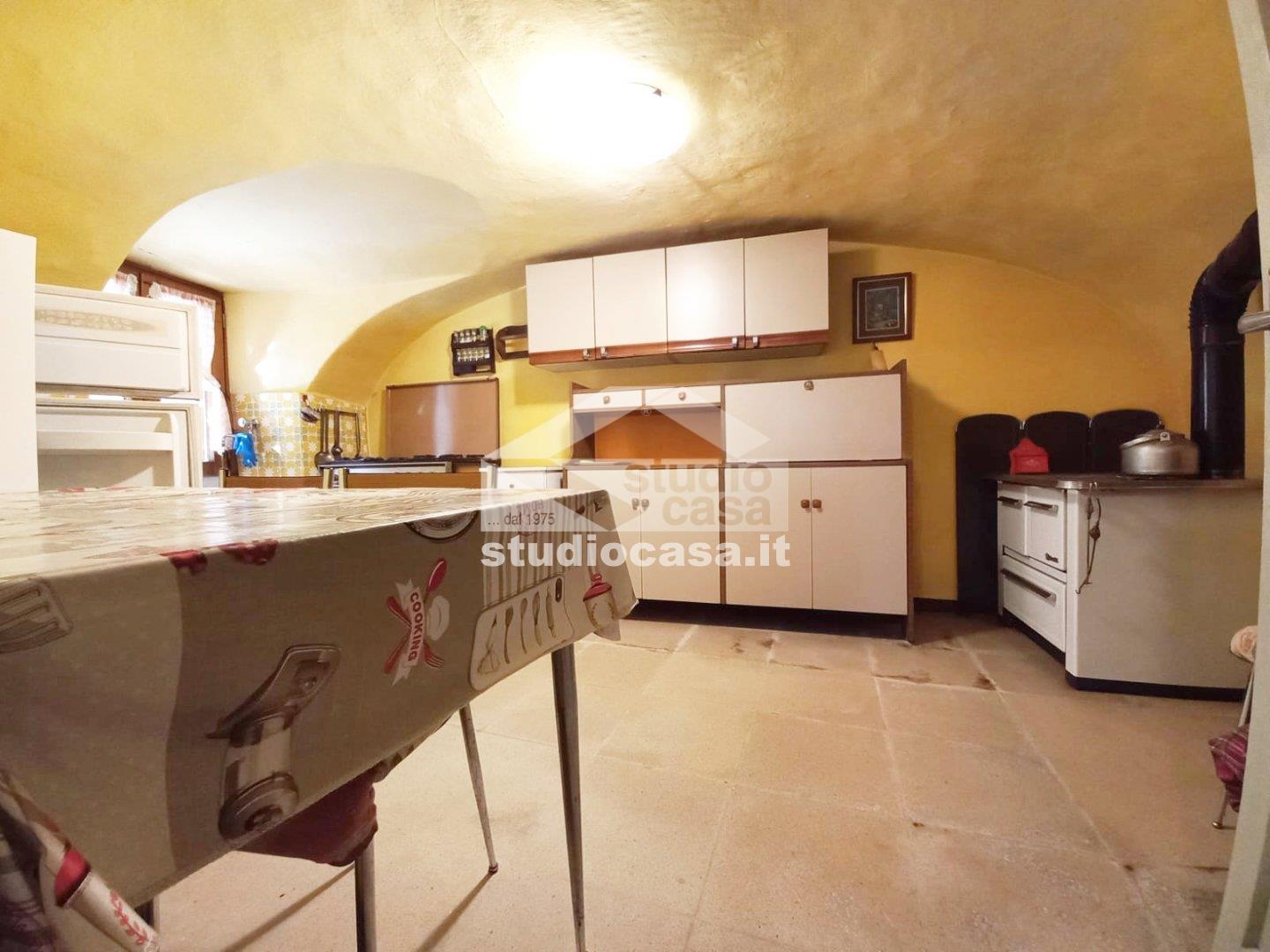 Casa Unifamiliare in vendita a Gandellino