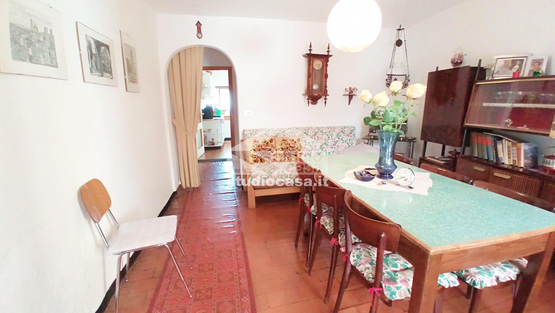 Casa Unifamiliare in vendita a Gorno