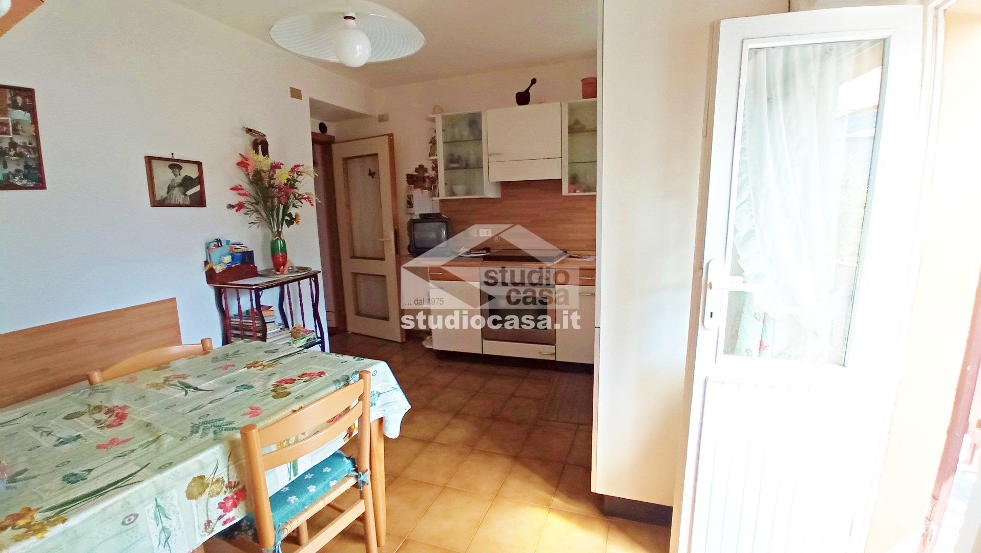 Casa Unifamiliare in vendita a Gorno