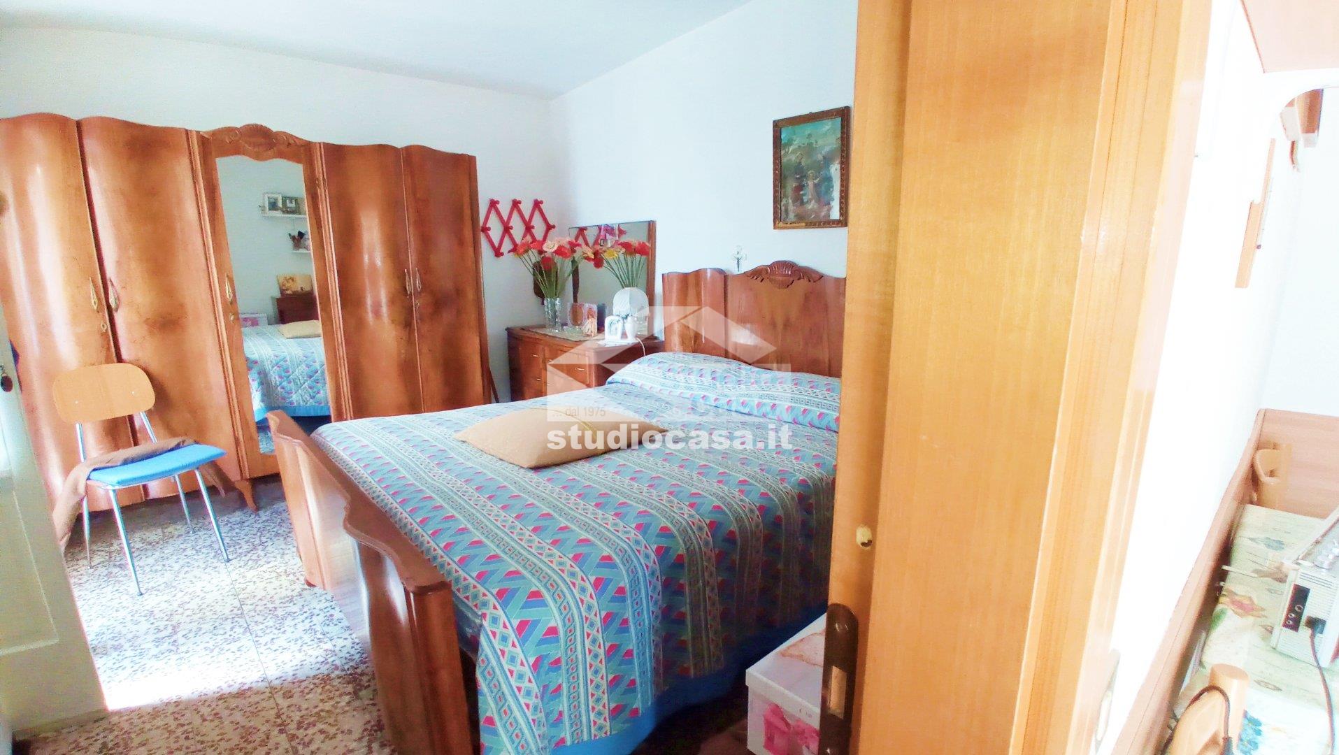 Casa Unifamiliare in vendita a Gorno