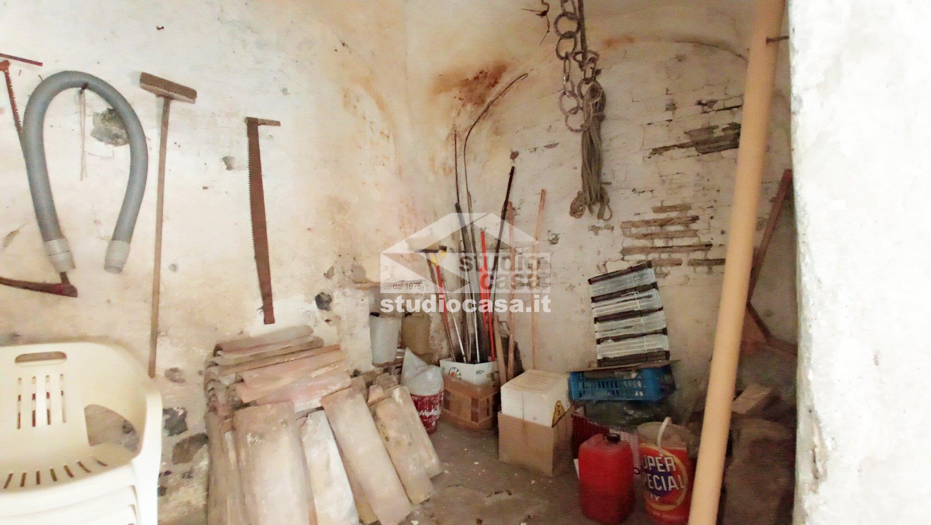 Casa Unifamiliare in vendita a Gorno