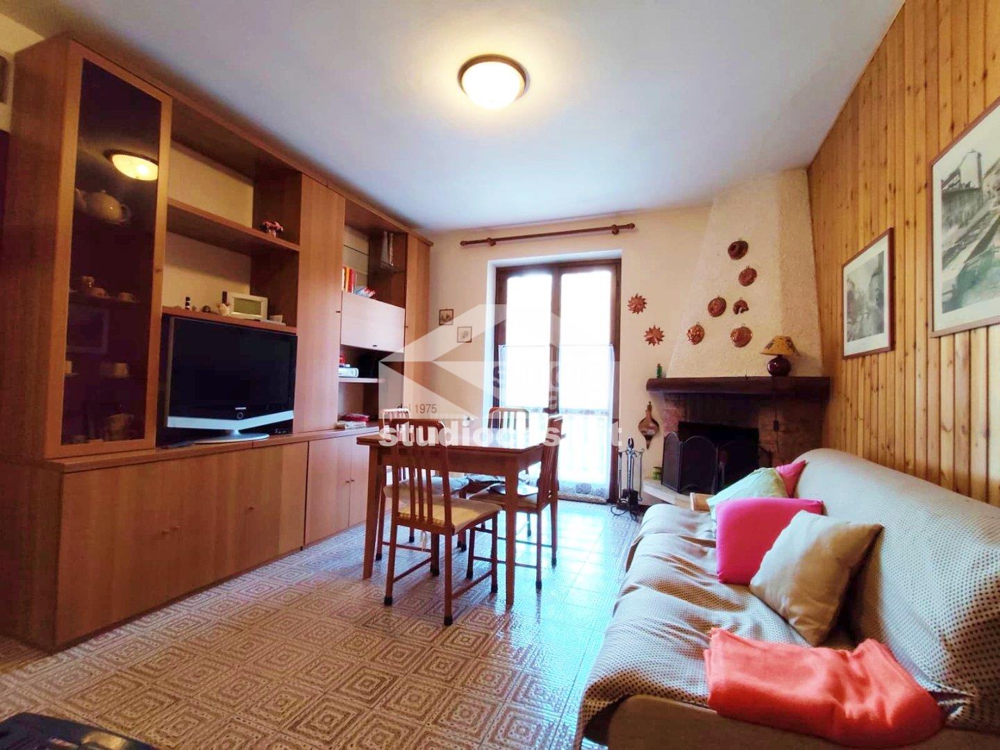 Appartamento in vendita a Oneta