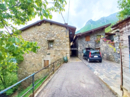 Appartamento in vendita a Ardesio