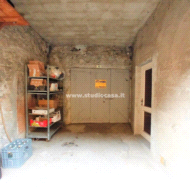 Box / Autorimessa in vendita a Gorno