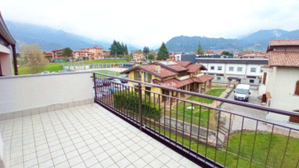 Appartamento in vendita a Rovetta