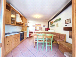 Appartamento in vendita a Gandellino