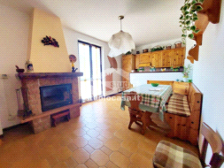 Appartamento in vendita a Gorno