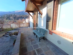 Appartamento in vendita a Rovetta