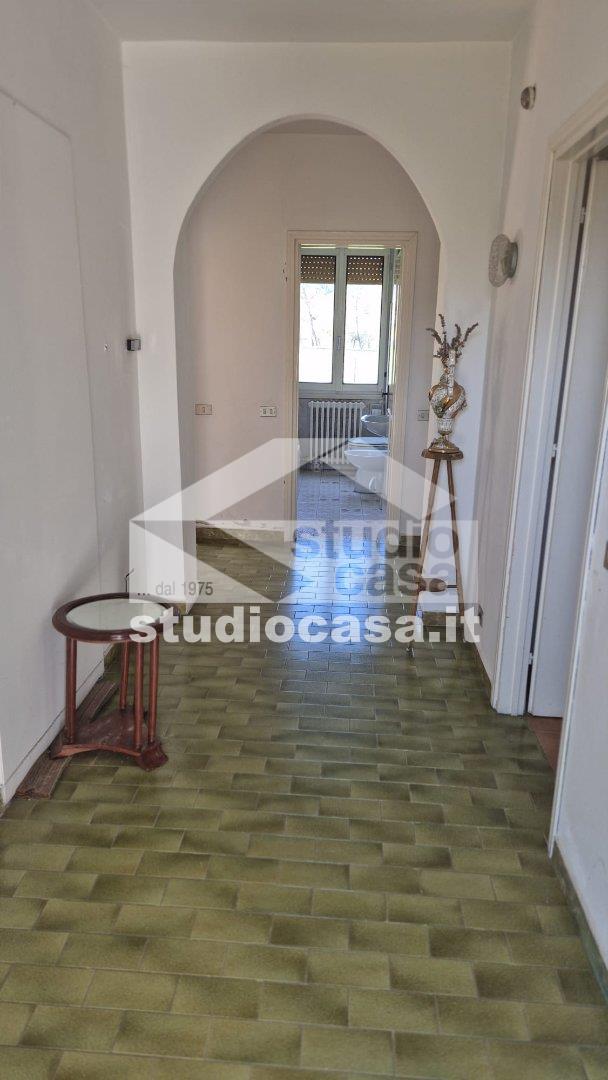 Appartamento in vendita a Endine Gaiano