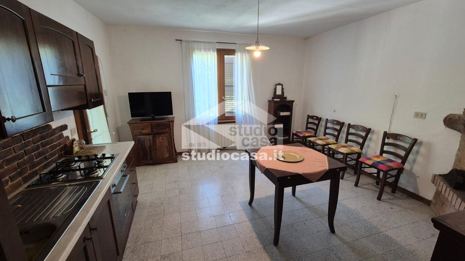 Casa Unifamiliare in vendita a Endine Gaiano
