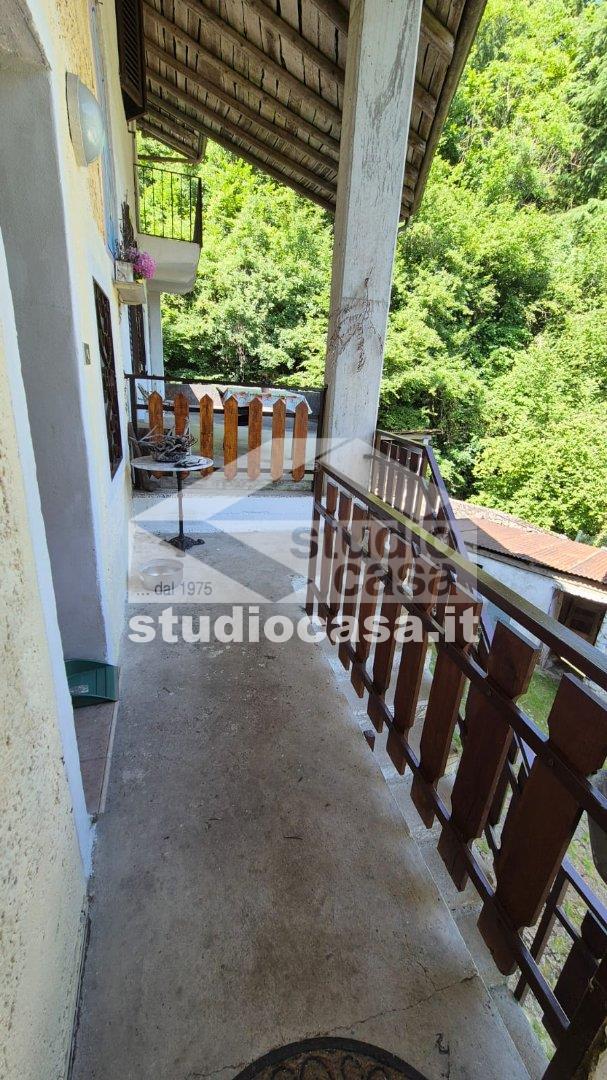 Casa Unifamiliare in vendita a Endine Gaiano
