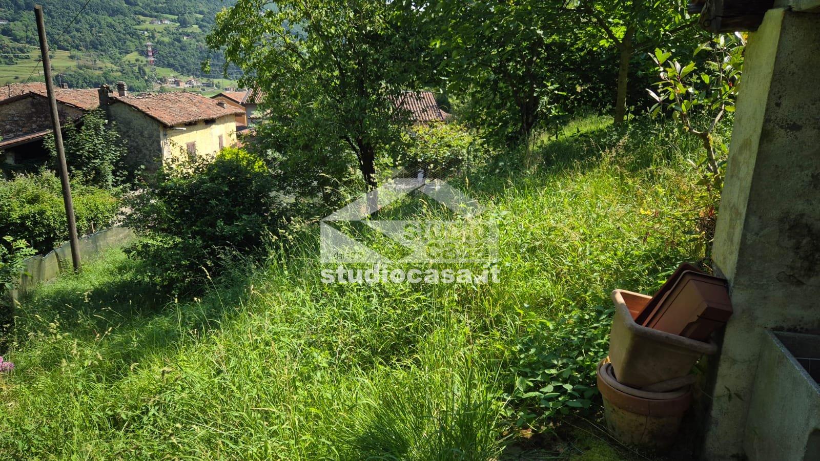 Casa Unifamiliare in vendita a Endine Gaiano