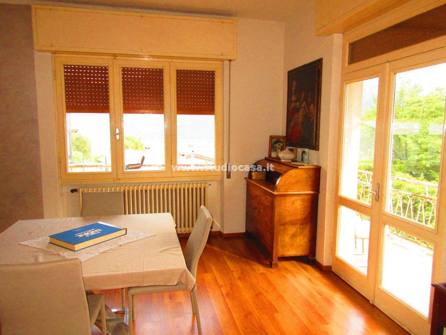 Appartamento in vendita a Castro