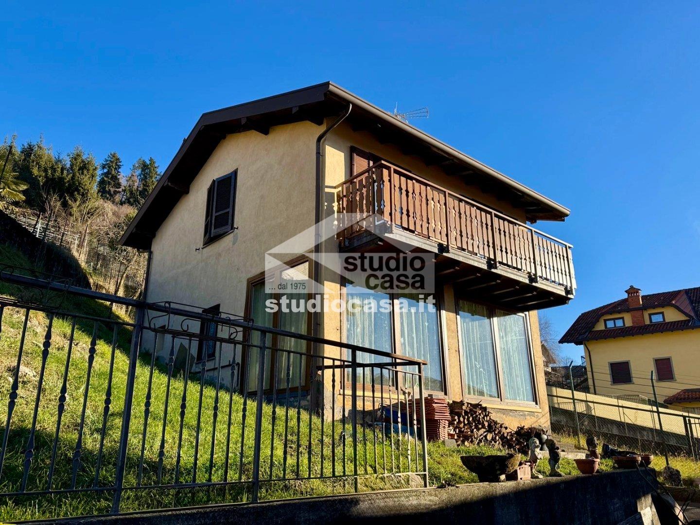 Casa Unifamiliare in vendita a Bossico
