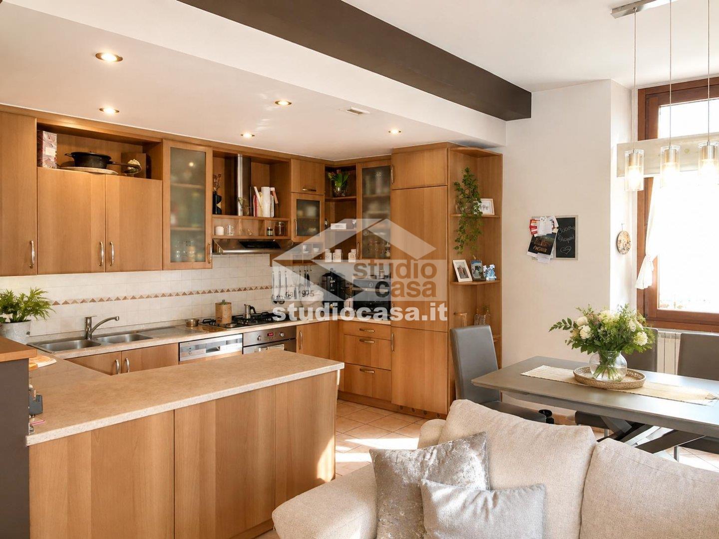 Appartamento in vendita a Lovere