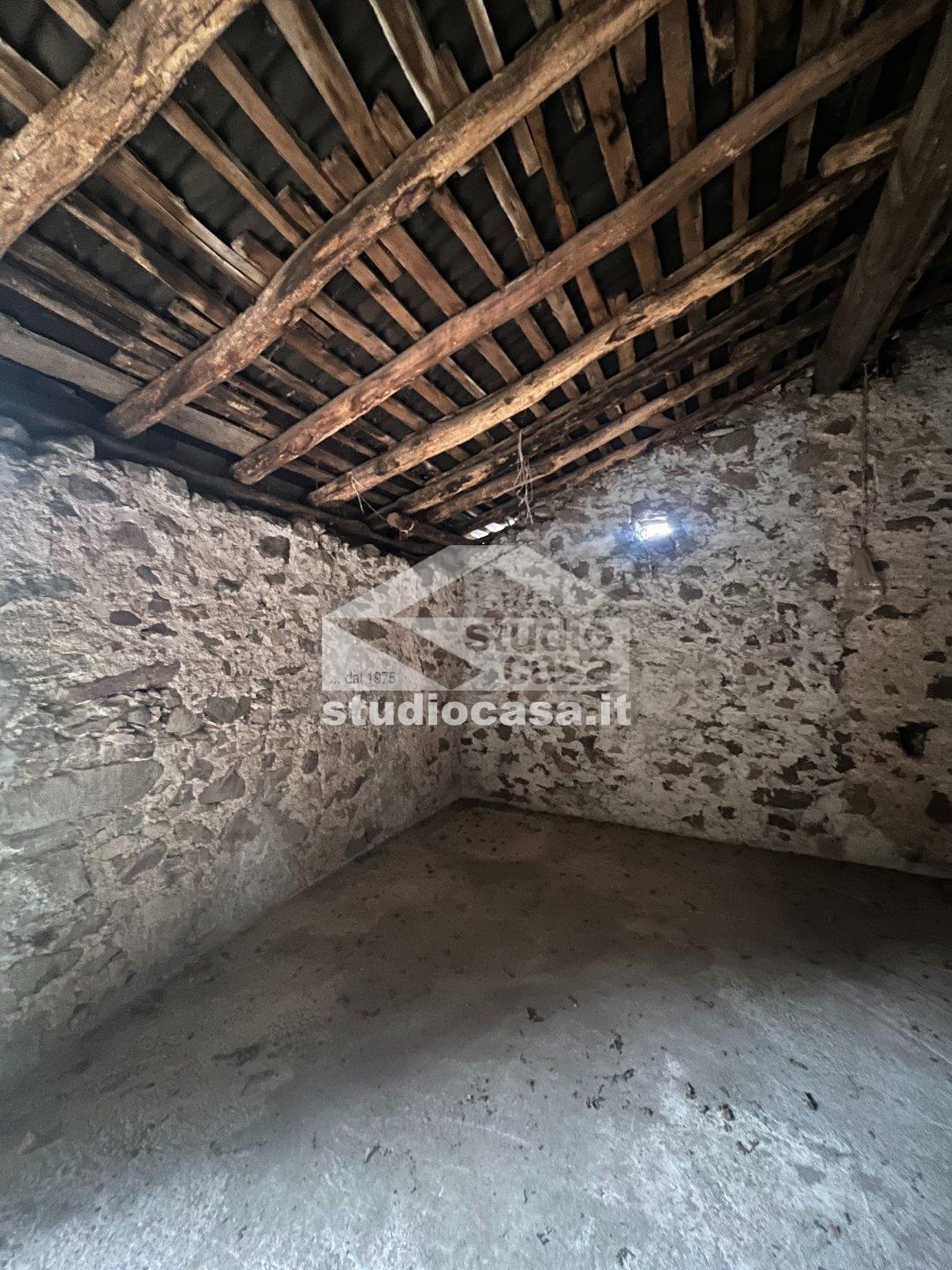 Cascina in vendita a Artogne