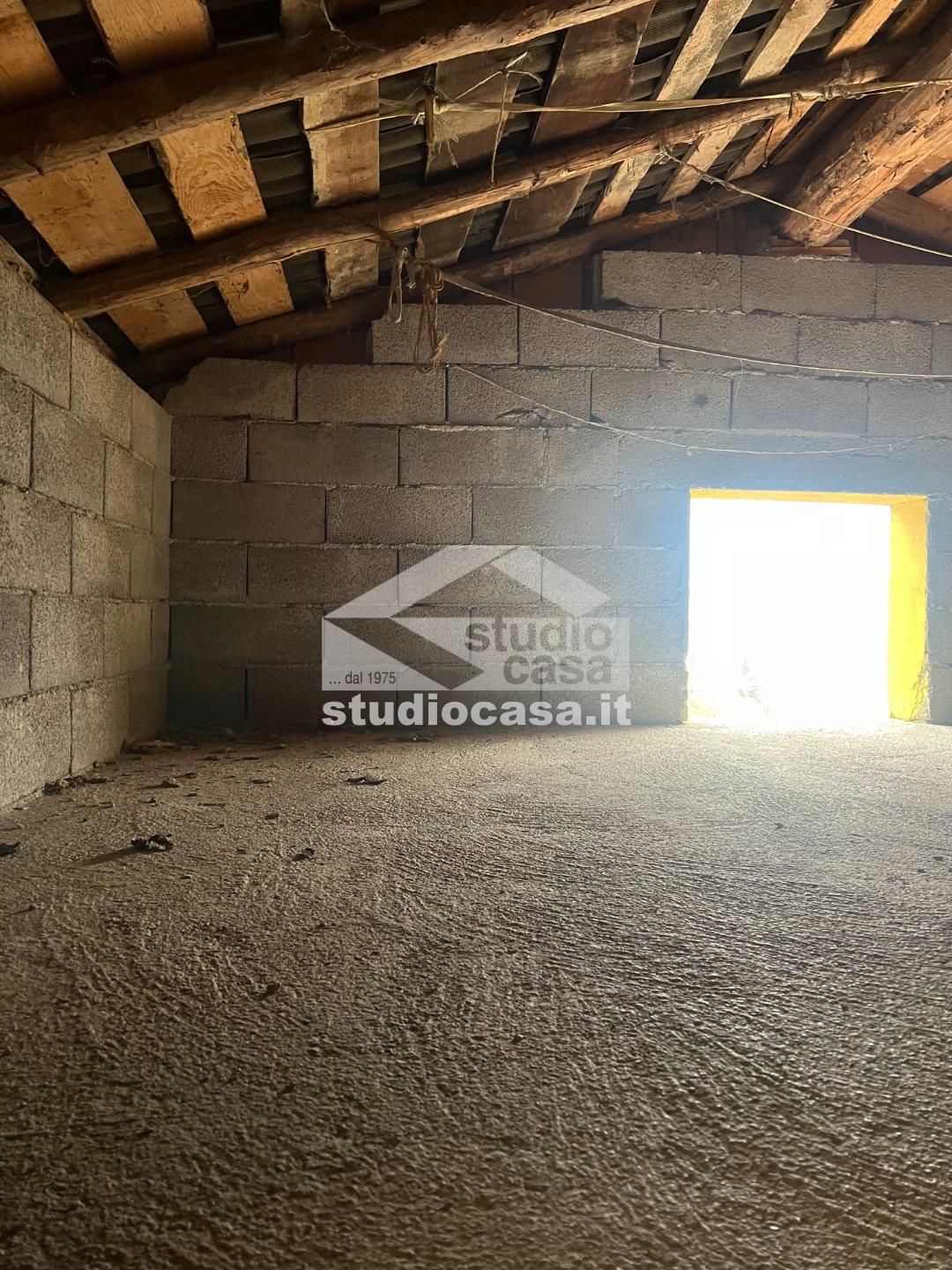 Cascina in vendita a Artogne