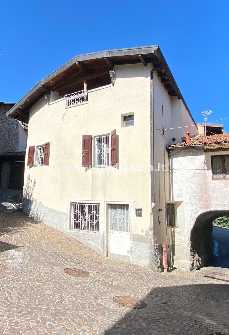 Casa Unifamiliare in vendita a Fonteno