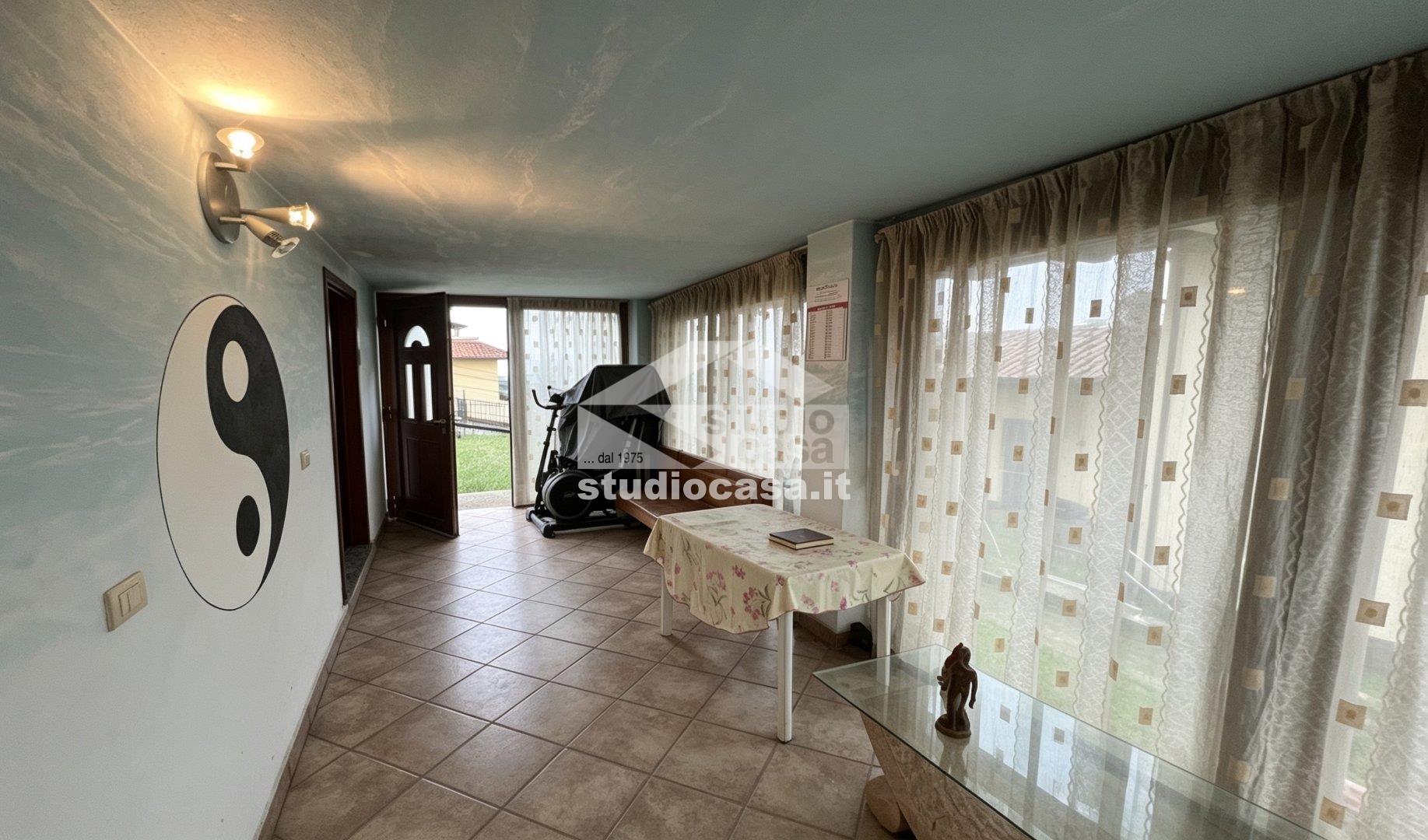 Casa Unifamiliare in vendita a Bossico