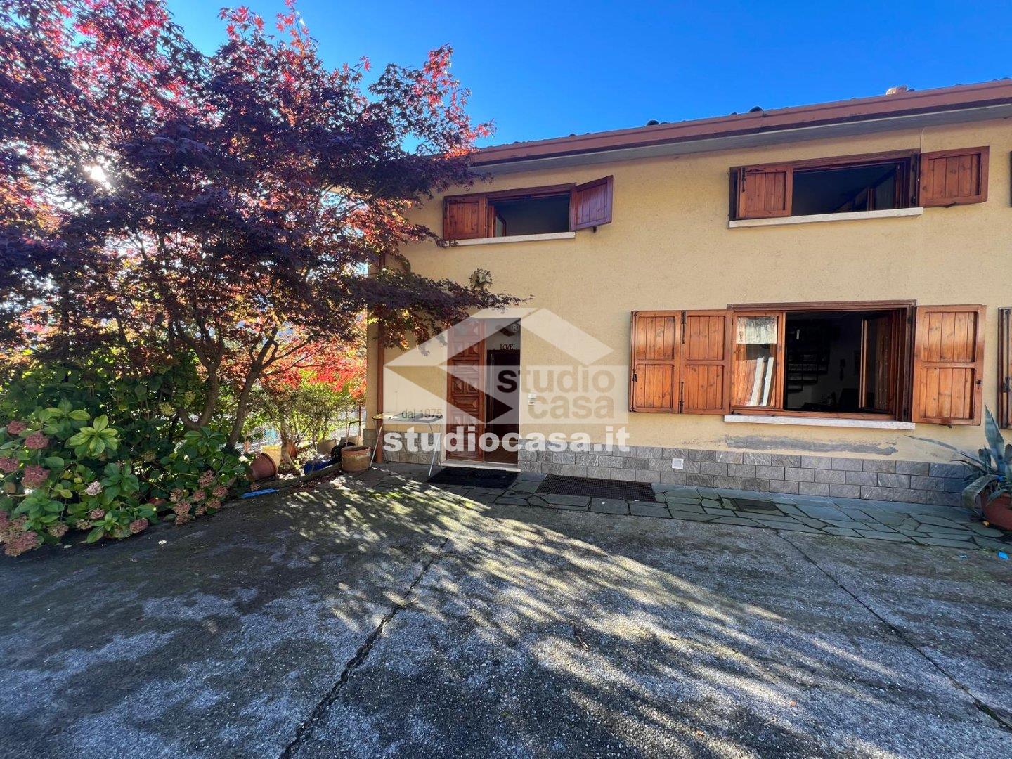 Appartamento in vendita a Endine Gaiano