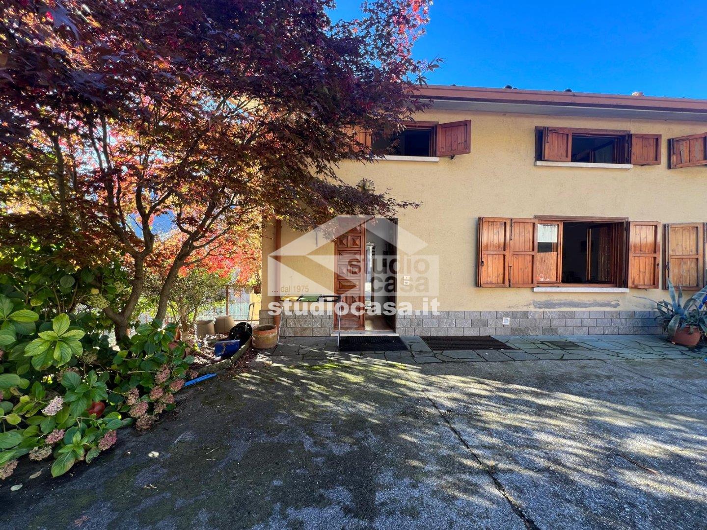 Appartamento in vendita a Endine Gaiano