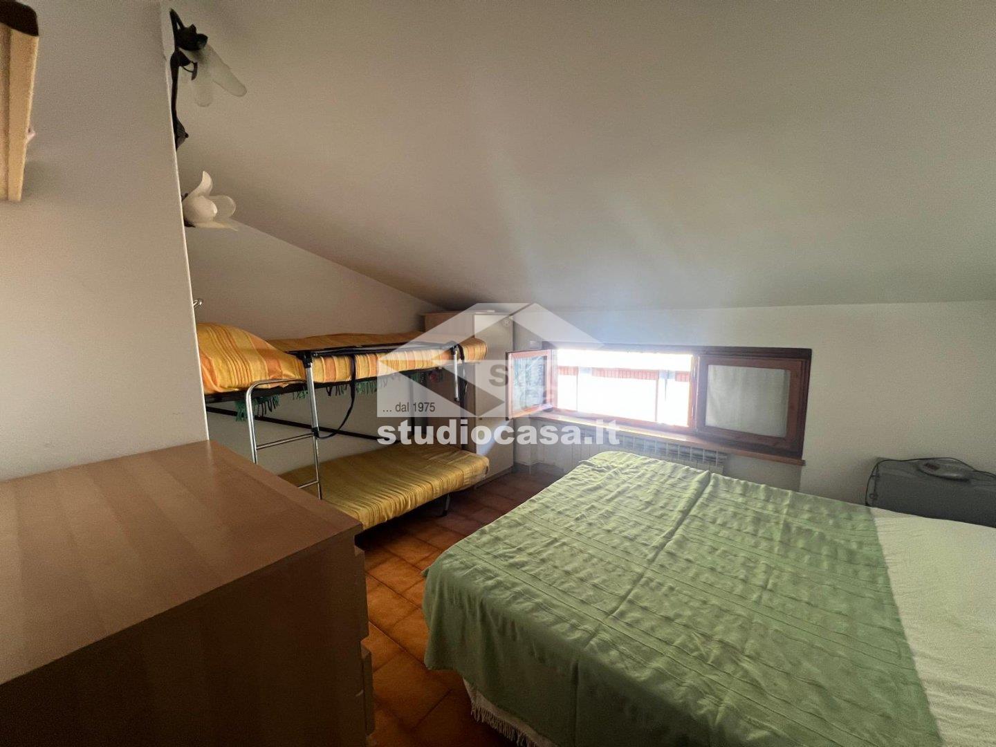 Appartamento in vendita a Endine Gaiano