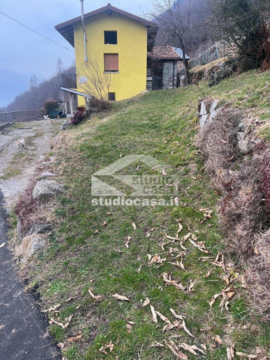 Cascina in vendita a Artogne