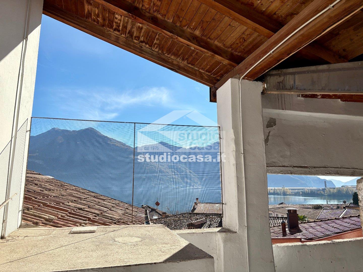 Appartamento in vendita a Lovere