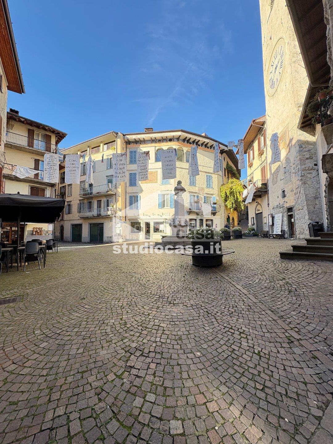 Appartamento in vendita a Lovere