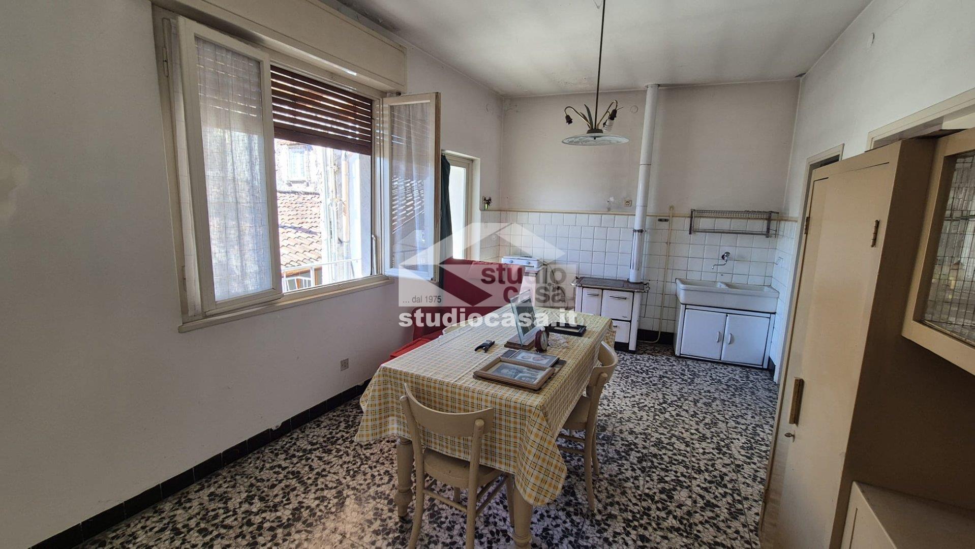 Appartamento in vendita a Lovere