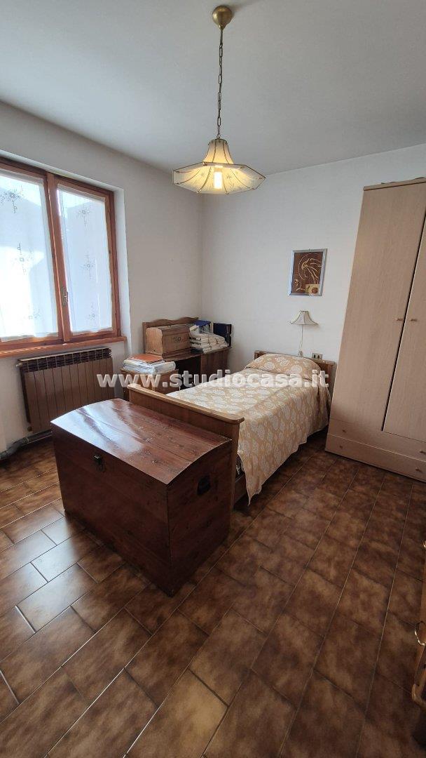 Appartamento in vendita a Endine Gaiano