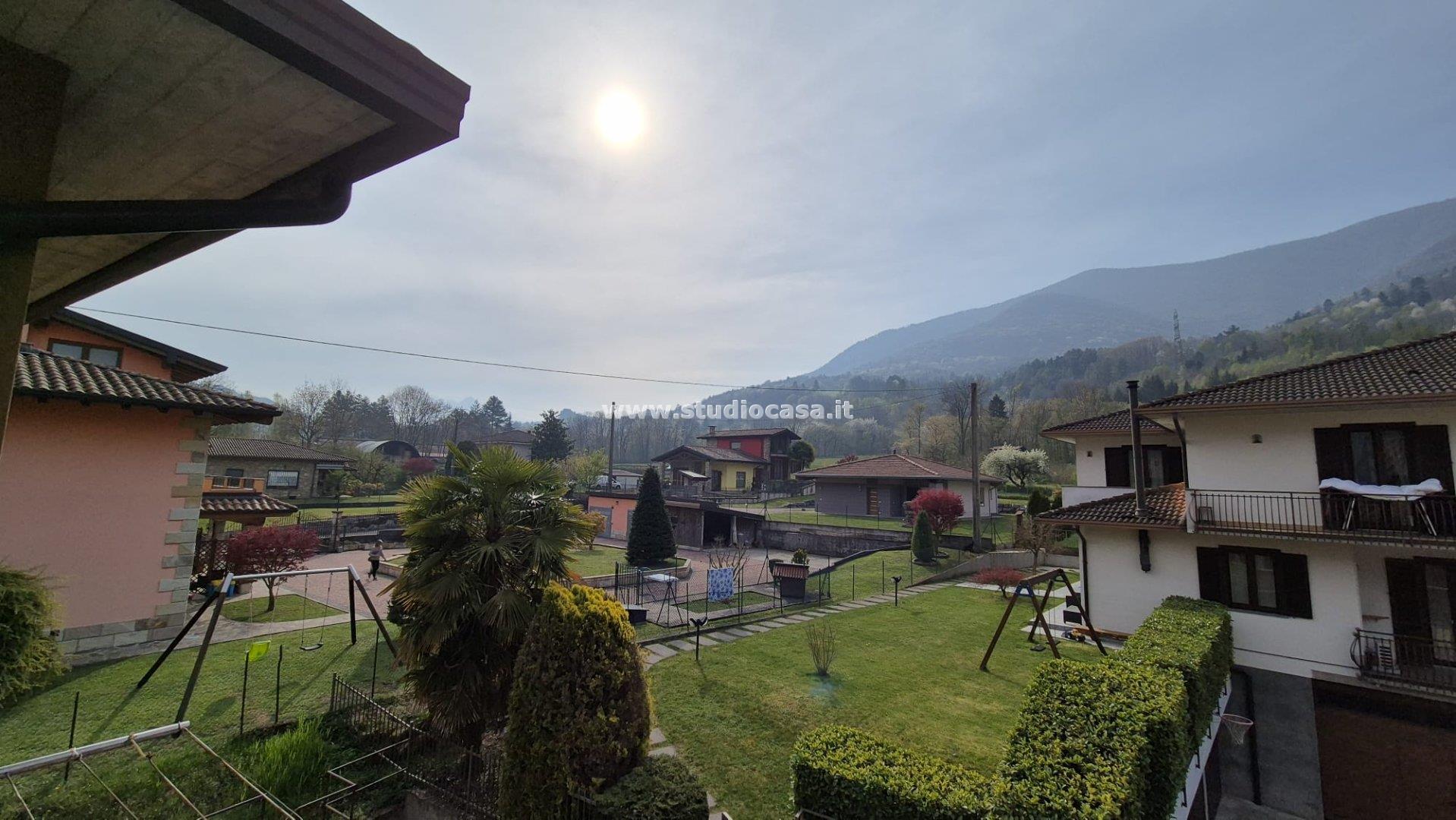 Appartamento in vendita a Endine Gaiano