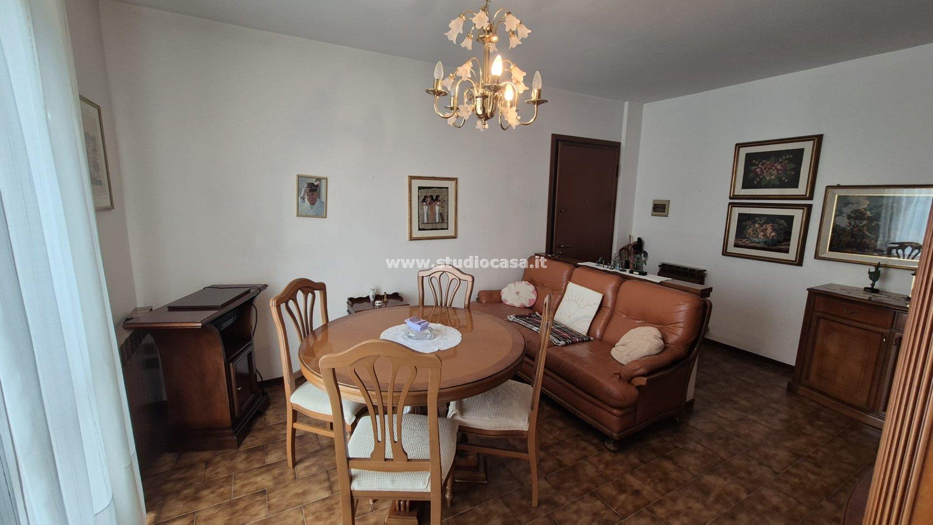 Appartamento in vendita a Endine Gaiano