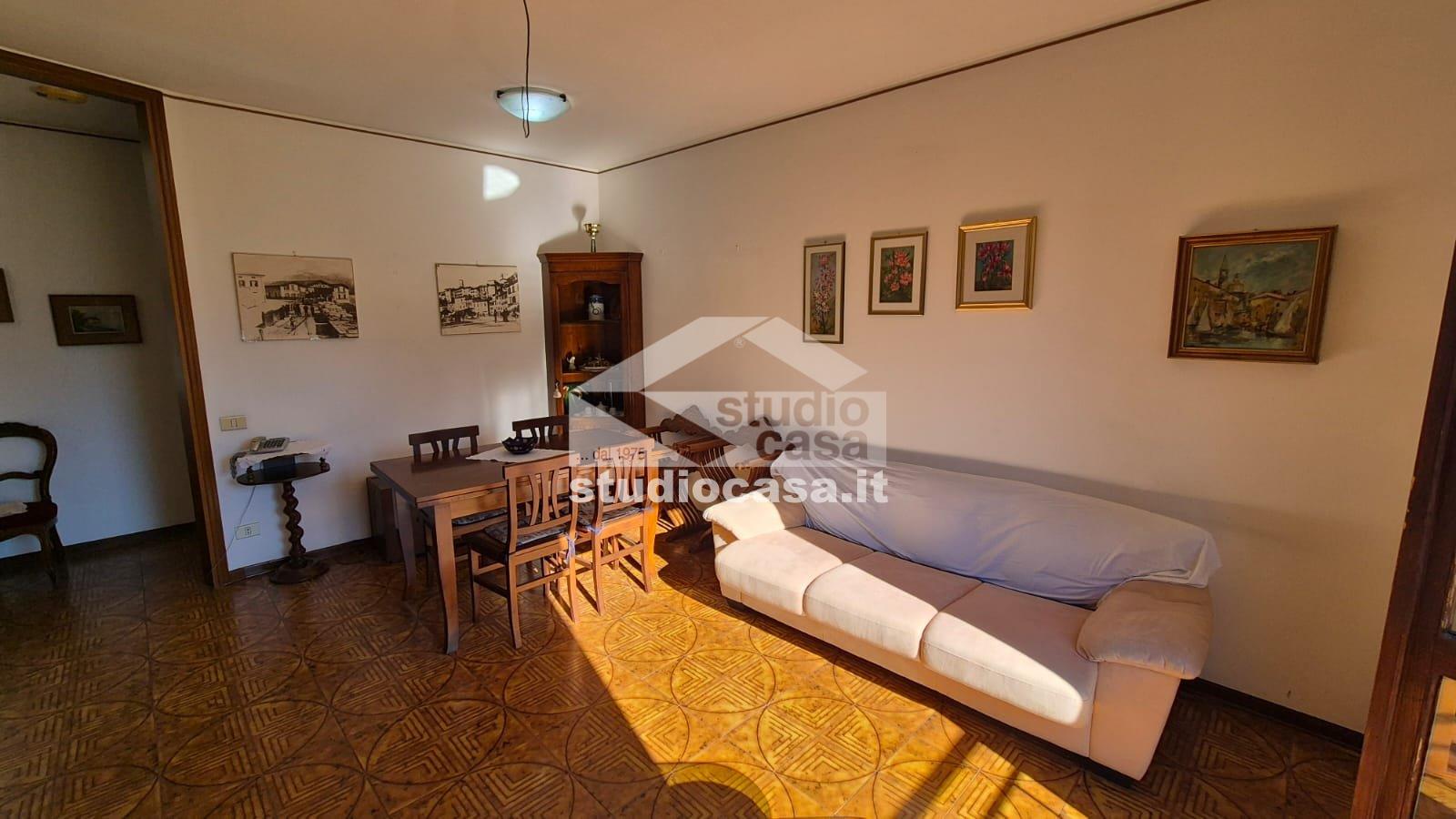 Appartamento in vendita a Lovere