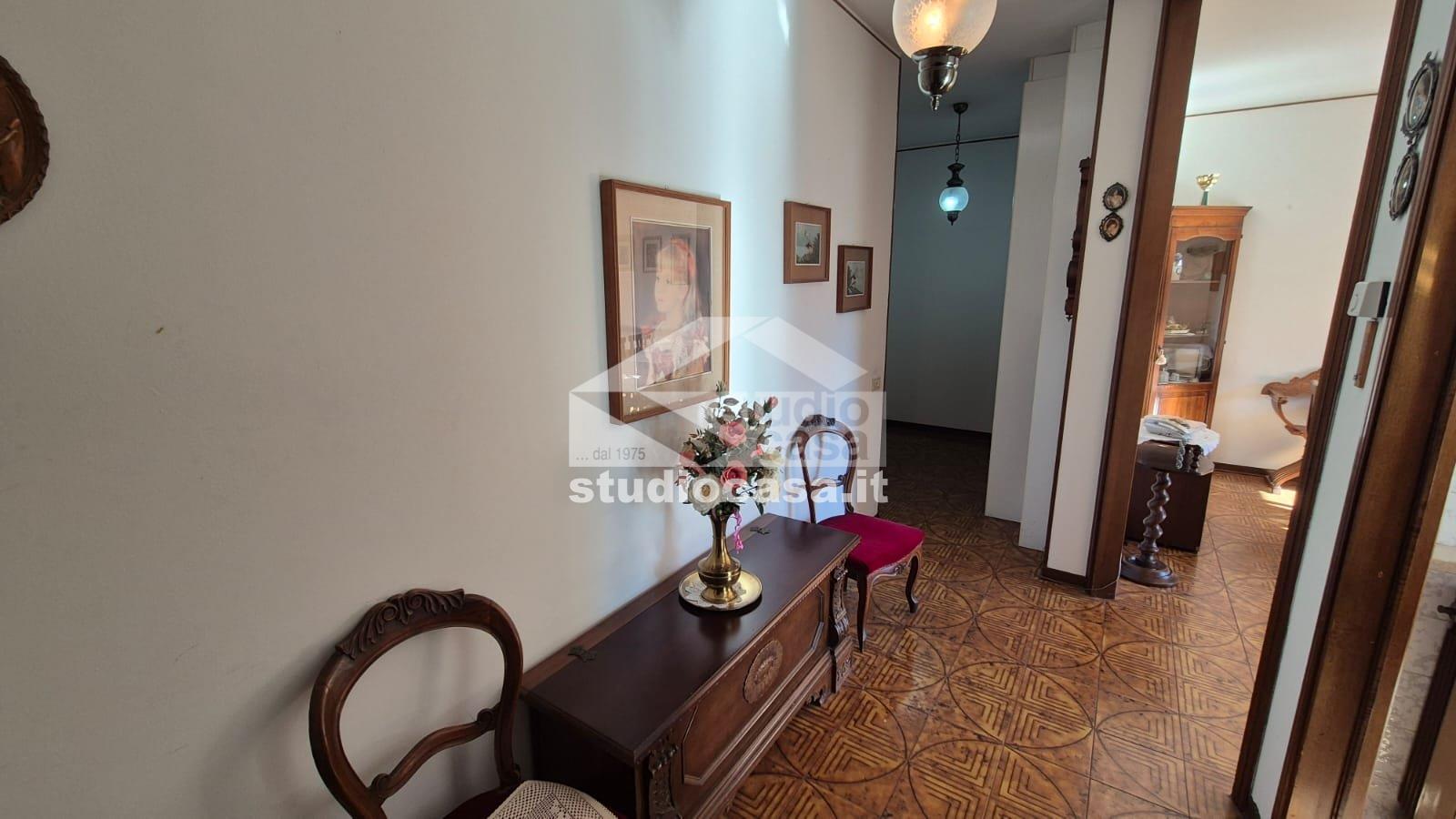 Appartamento in vendita a Lovere