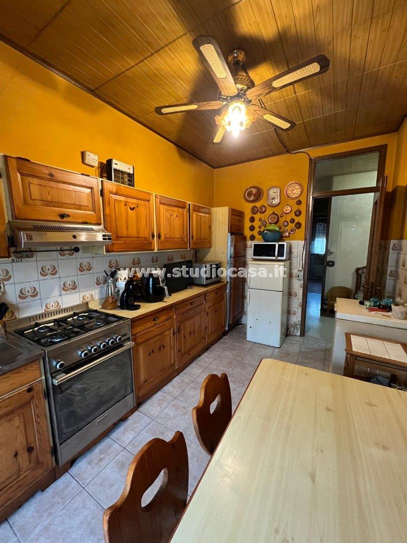 Appartamento in vendita a Costa Volpino