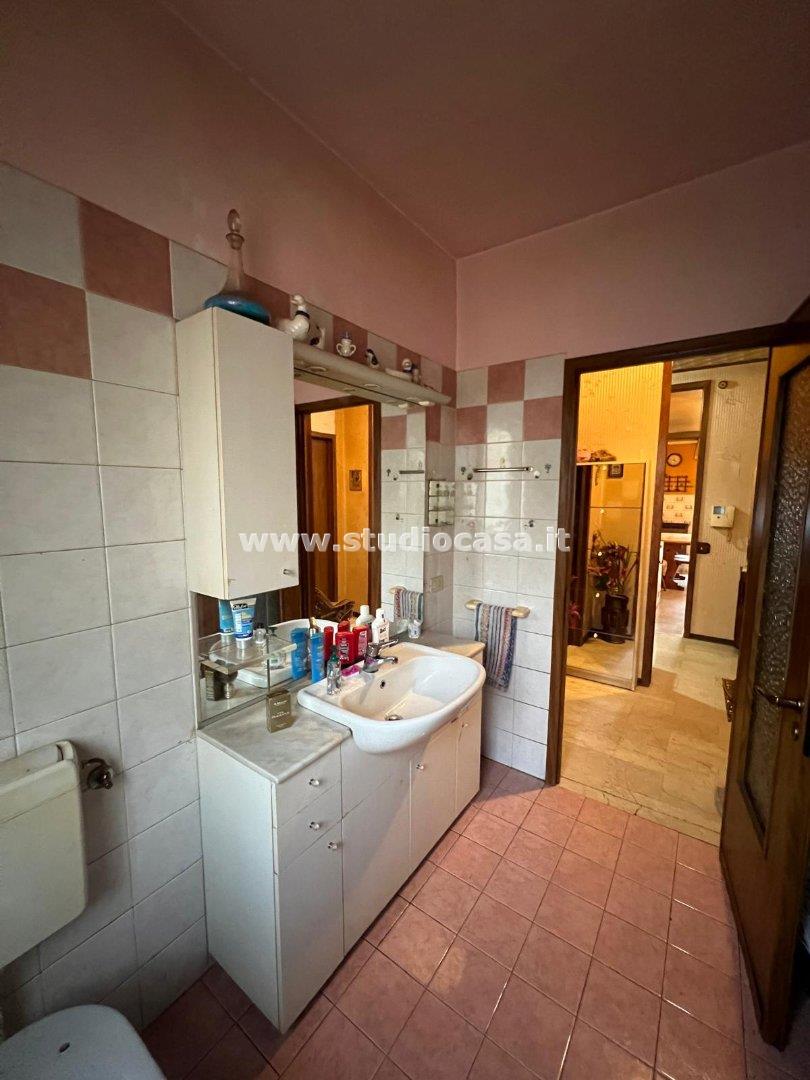 Appartamento in vendita a Costa Volpino