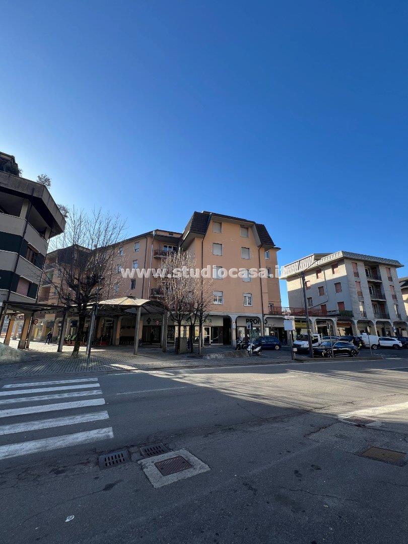 Appartamento in vendita a Costa Volpino