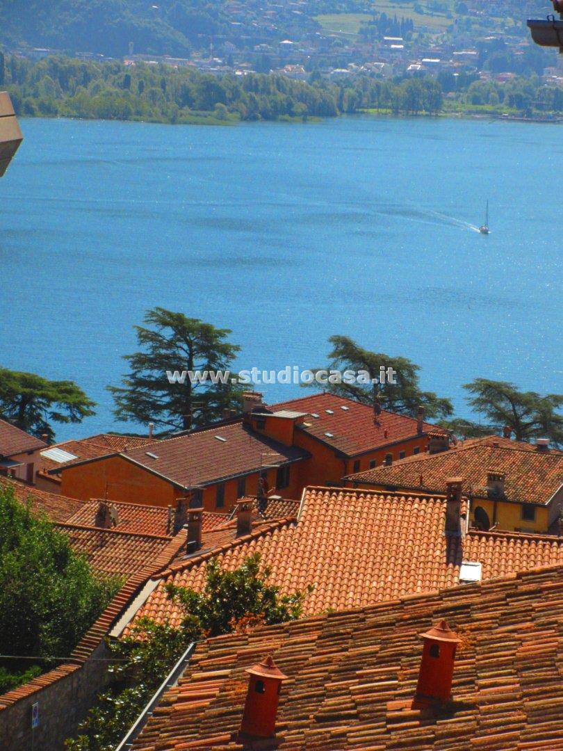 Casa Unifamiliare in vendita a Lovere