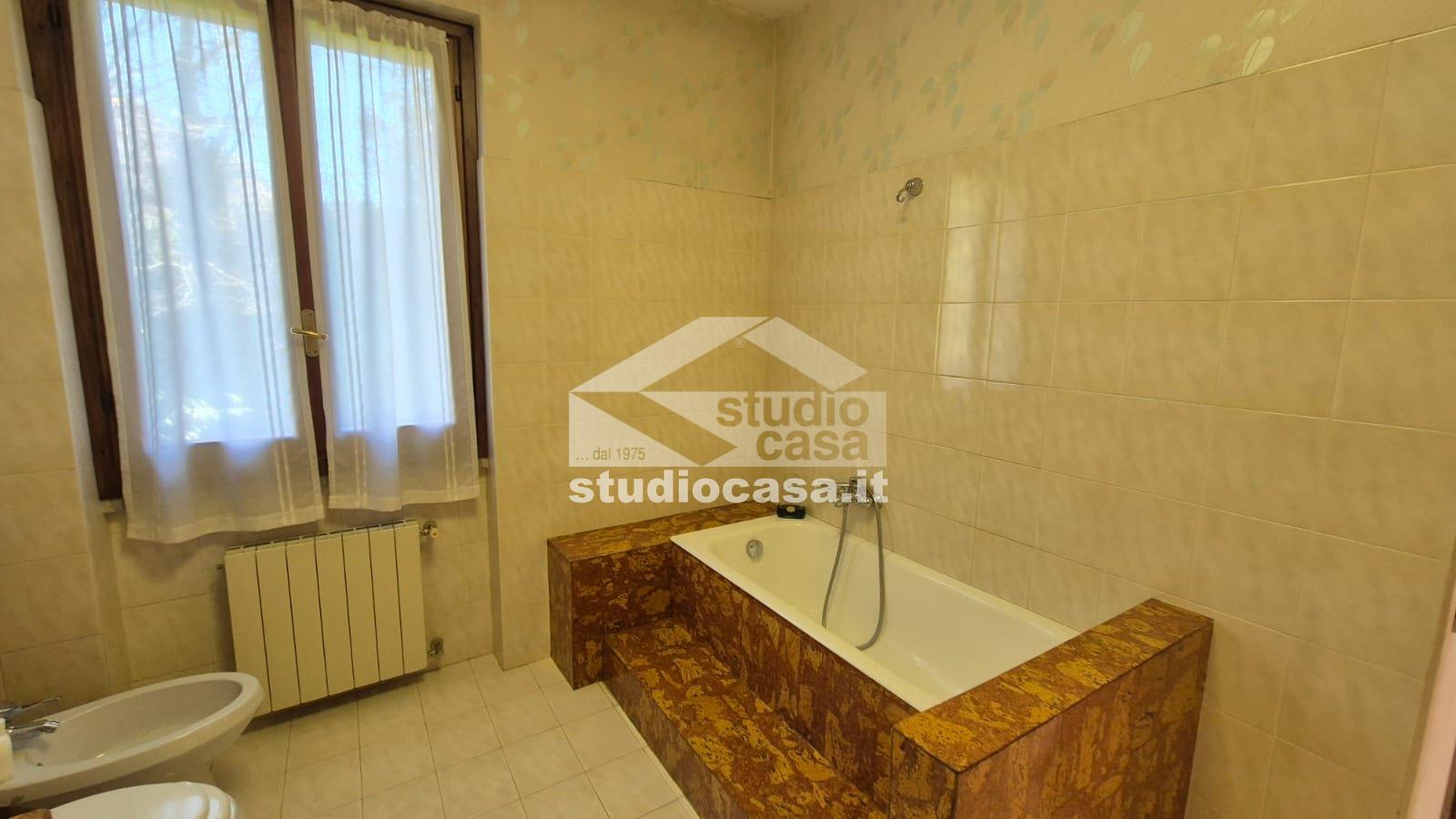 Appartamento in vendita a Lovere