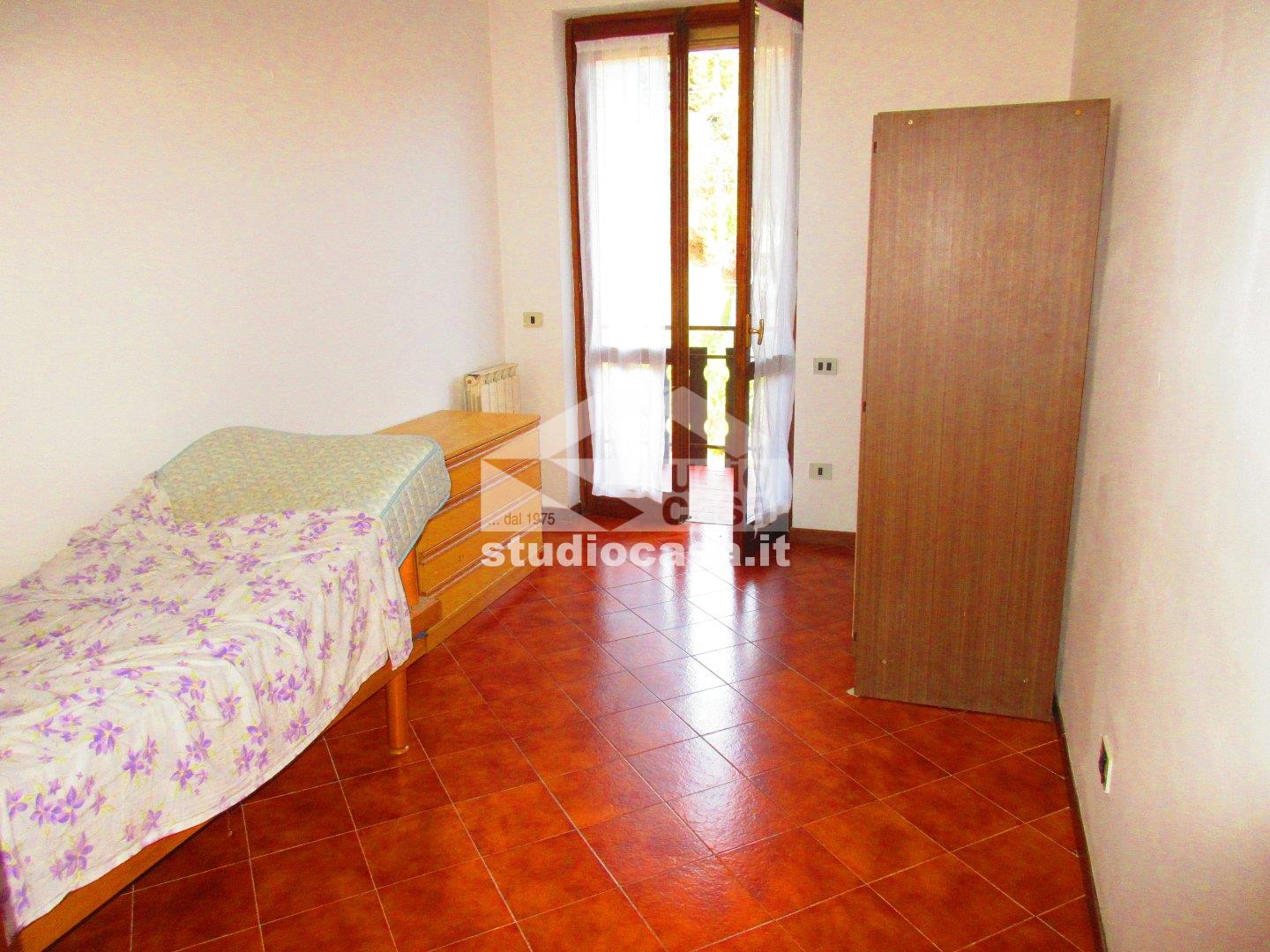 Appartamento in vendita a Solto Collina