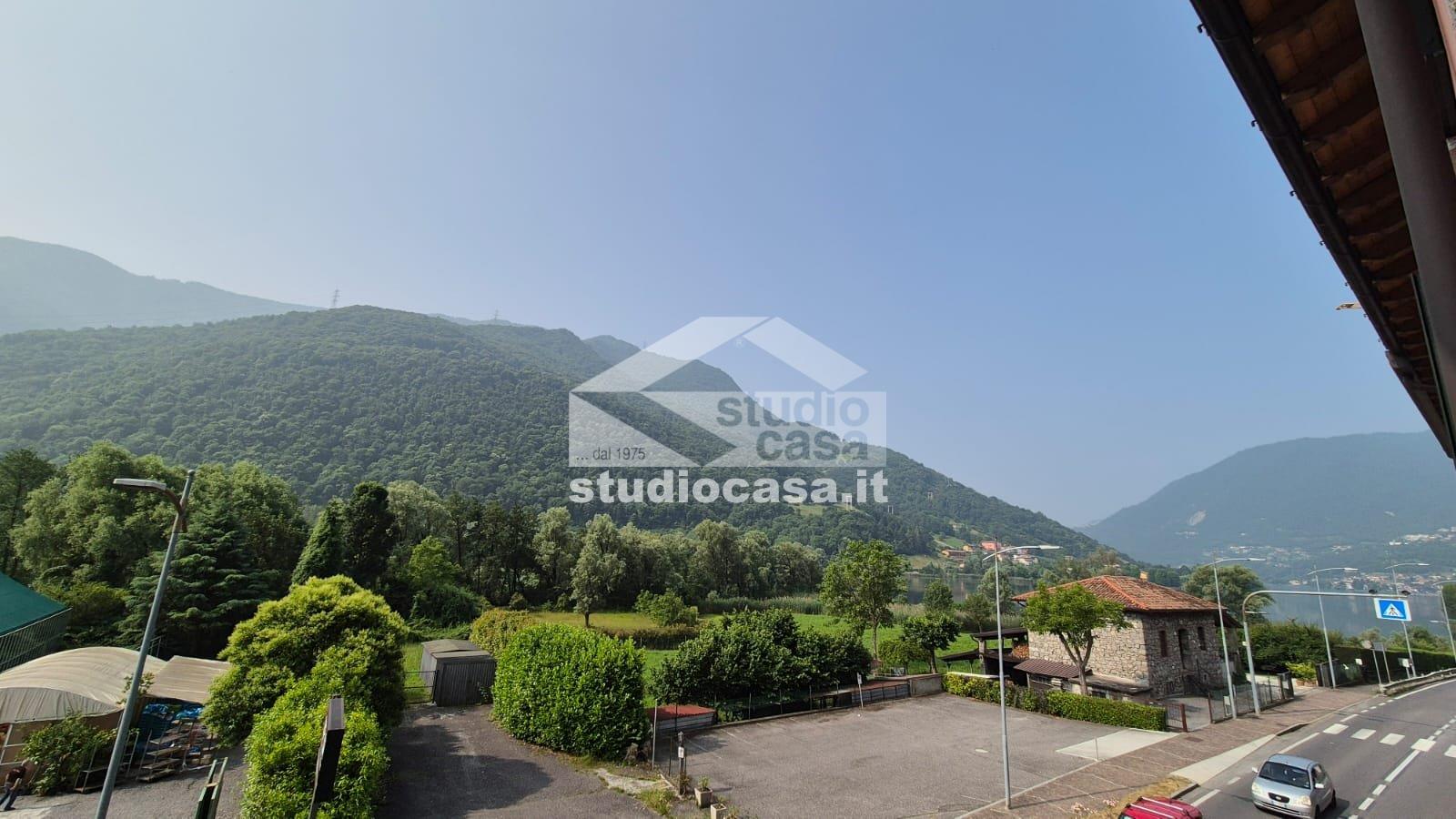 Appartamento in vendita a Endine Gaiano